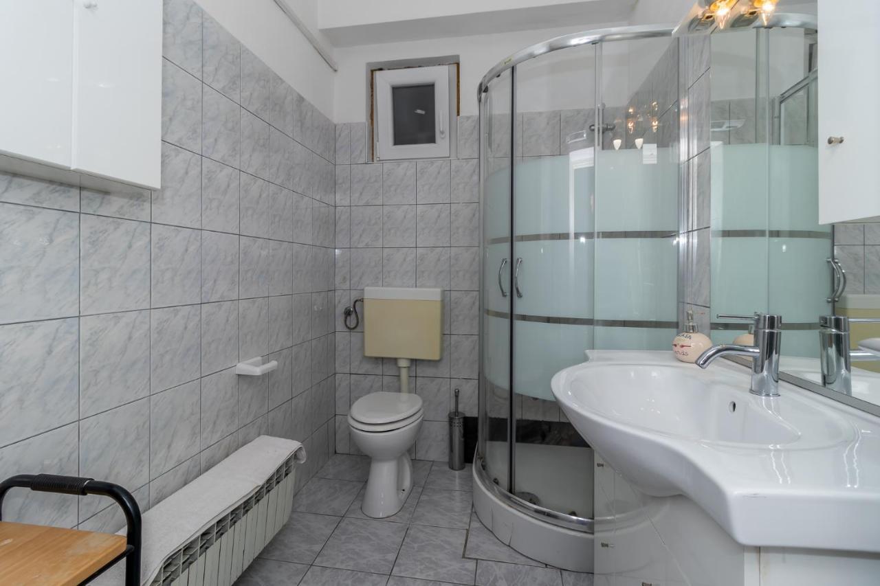 Apartments Skoljka غييكا المظهر الخارجي الصورة