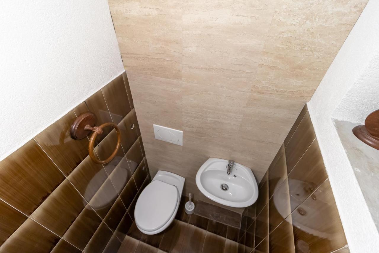 Apartments Skoljka غييكا المظهر الخارجي الصورة