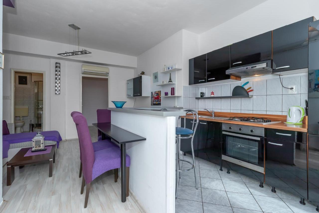 Apartments Skoljka غييكا المظهر الخارجي الصورة