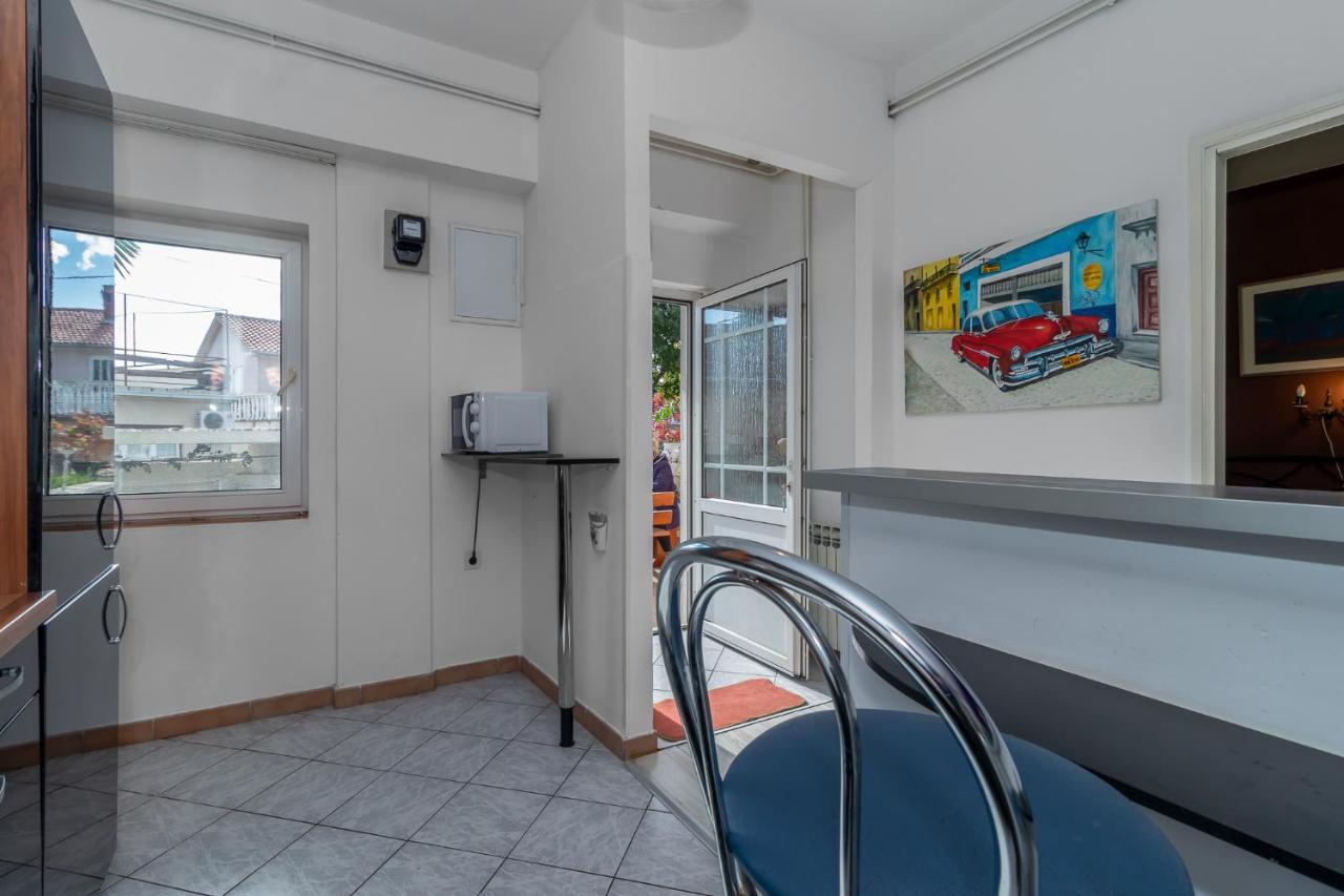 Apartments Skoljka غييكا المظهر الخارجي الصورة